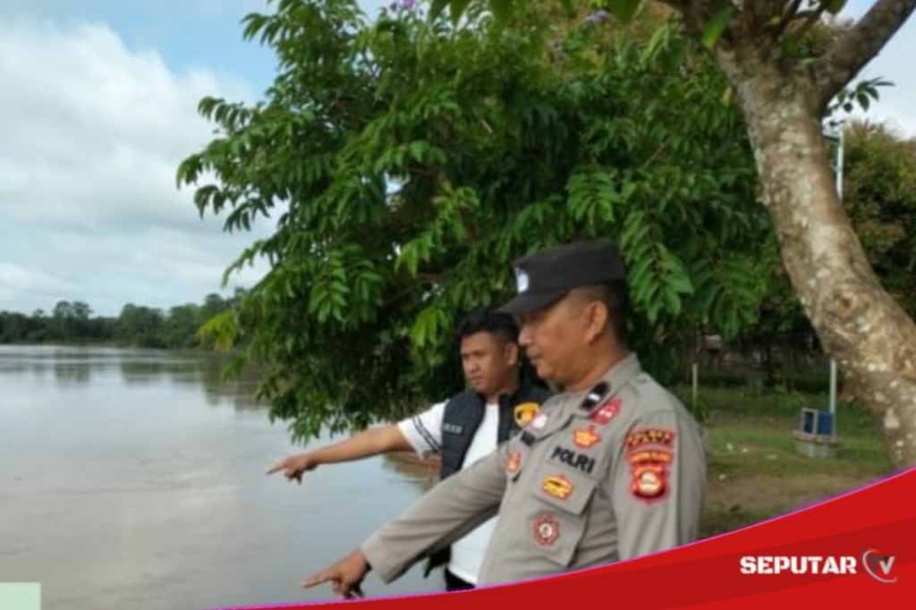 Polsek Tanah Abang Pantau Debit Sungai Lematang, Kapolres PALI Imbau Warga Tetap&nbsp;Waspada