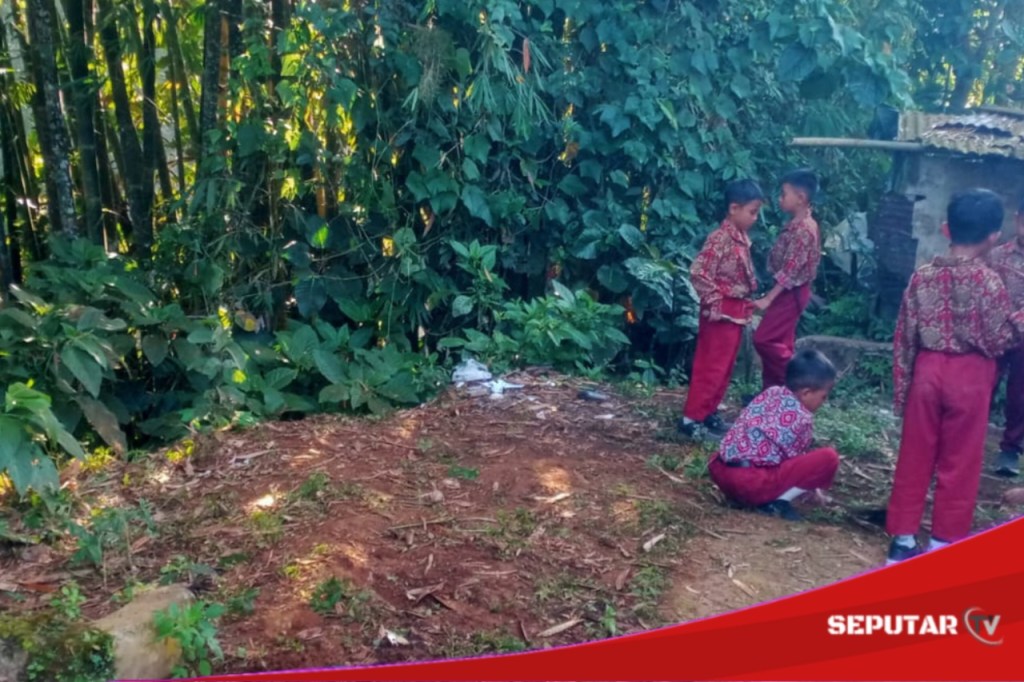 Longsor di Belakang SD Negeri 11 Desa Genting Ancam Keselamatan Siswa, Warga Minta Penanganan Segera