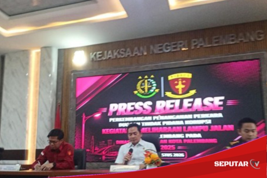 Kejari Palembang Usut Dugaan Korupsi Pengadaan Lampu Jalan Tenaga&nbsp;Surya